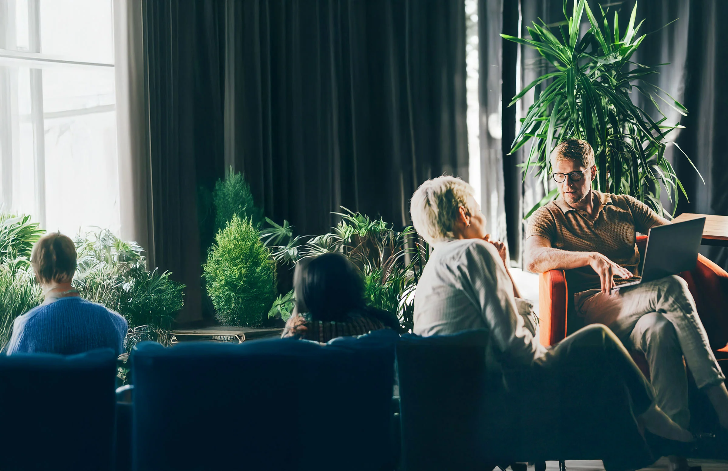 People talking to eachother