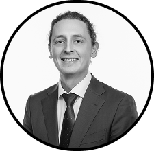 Headshot image of Oscar Lonergan-Corti